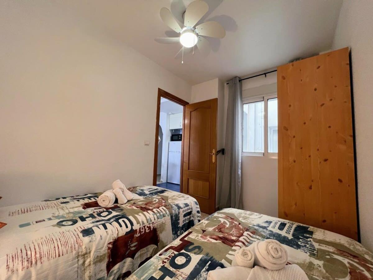 Welcoming Seafront Apartment Tv15 托雷维耶哈 外观 照片
