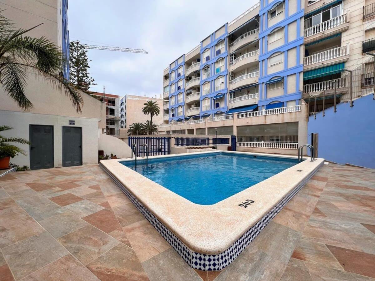 Welcoming Seafront Apartment Tv15 托雷维耶哈 外观 照片